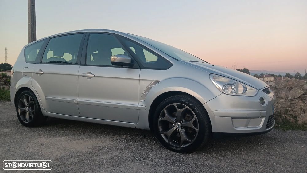 Ford S-Max