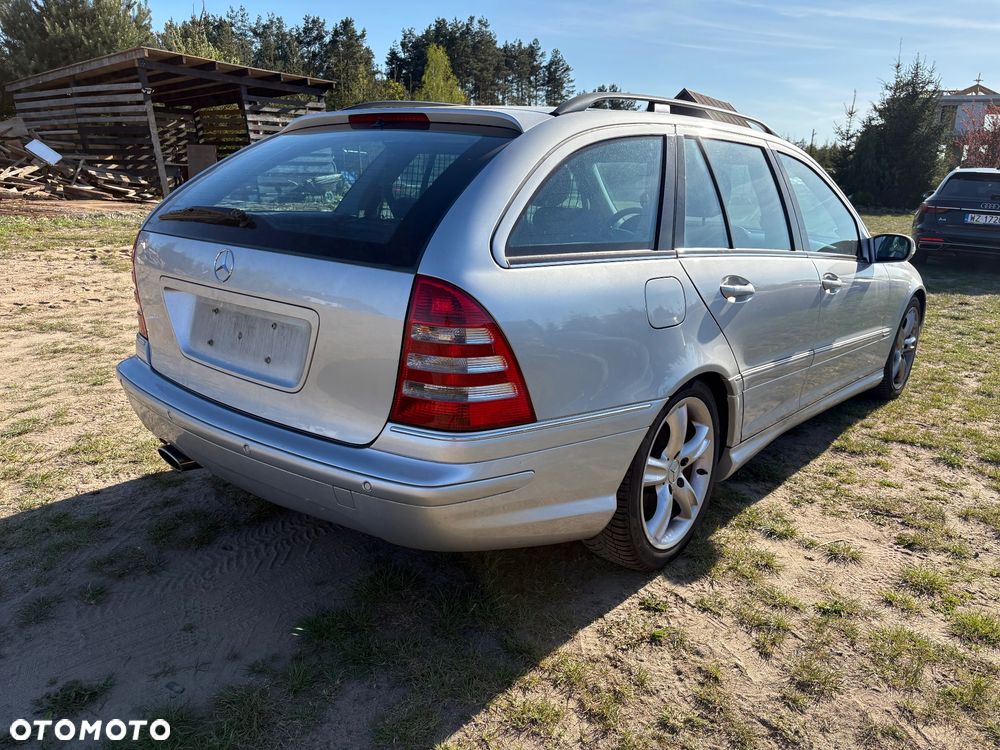 Mercedes-Benz Klasa C 300 7G-TRONIC Avantgarde - 5