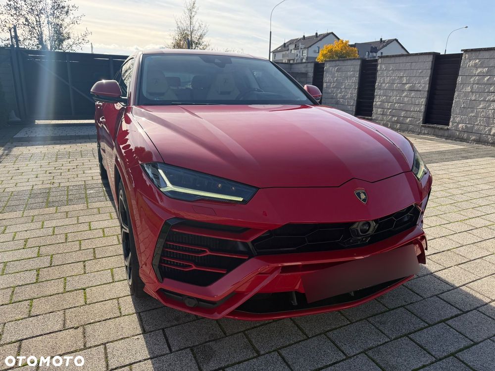 Lamborghini Urus - 4