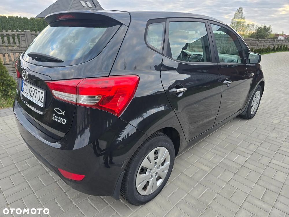 Hyundai ix20 1.4 Comfort blue - 6