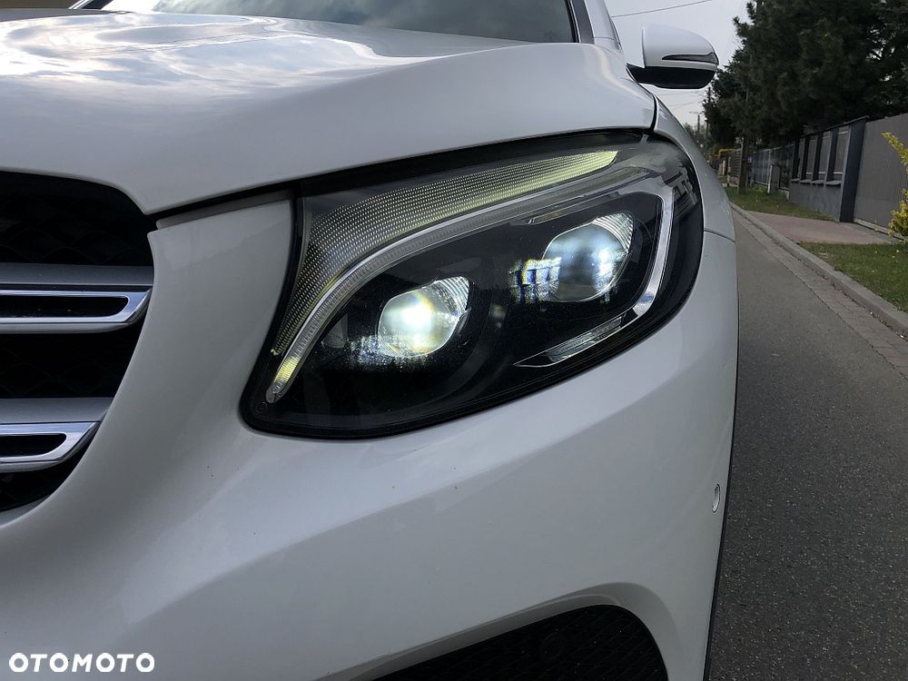 Mercedes-Benz GLC 220 d 4-Matic - 10