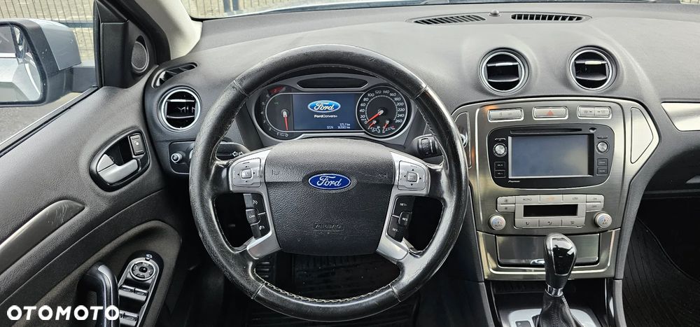 Ford Mondeo 2.0 EcoBoost Trend - 18