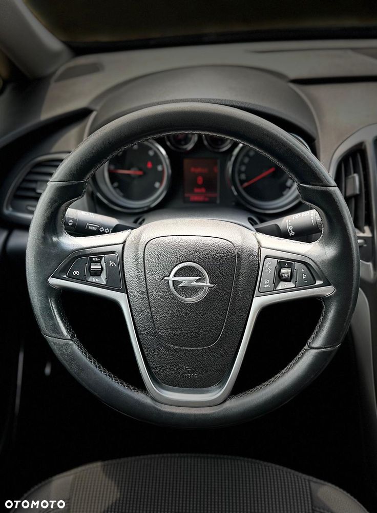 Opel Astra 1.7 CDTI Cosmo - 18