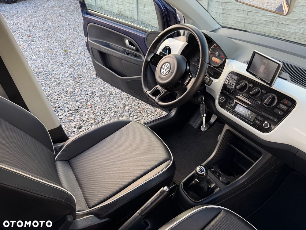 Volkswagen up! BlueMotion Technology high - 15