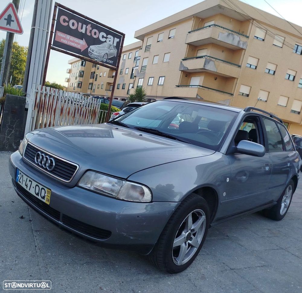 Audi A4 Avant 1.9 TDI Attraction - 1