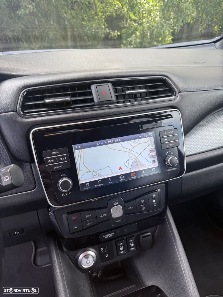 Nissan Leaf N-Connecta - 35