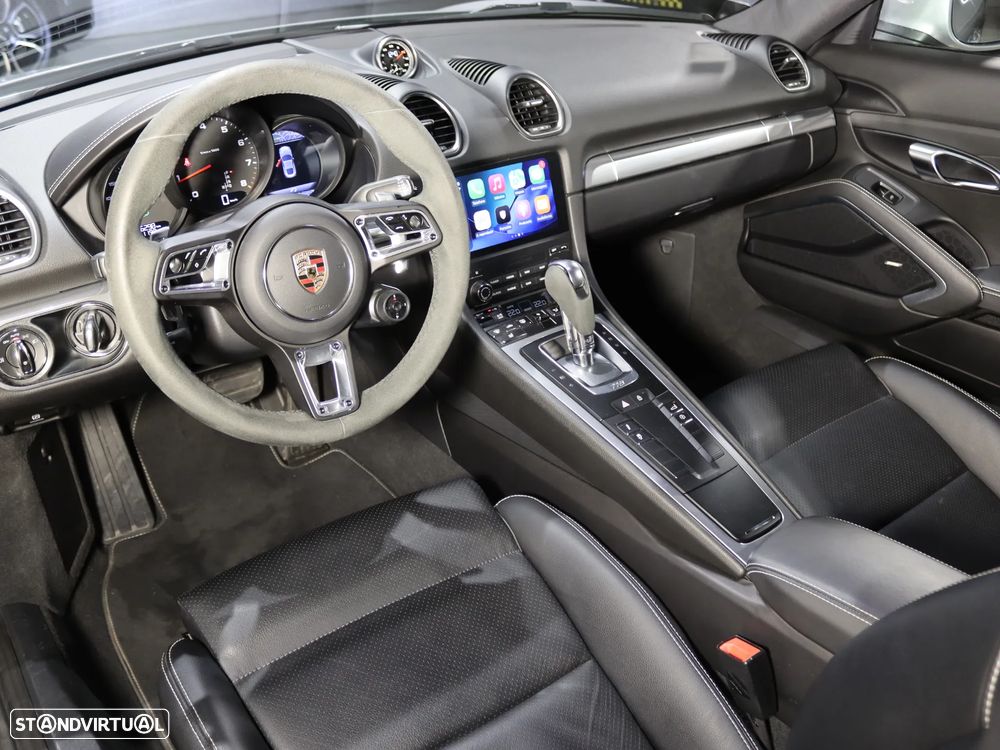 Porsche 718 Cayman PDK - 11