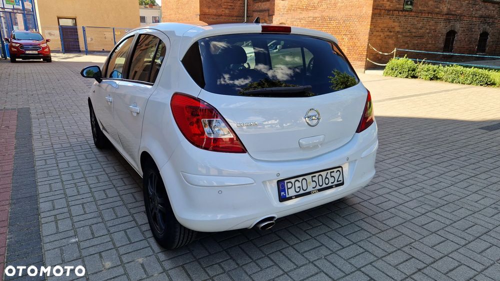 Opel Corsa - 4