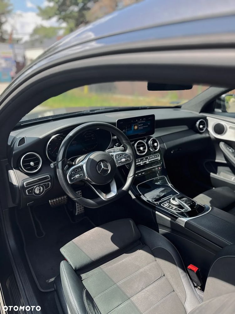 Mercedes-Benz Klasa C 200 4MATIC 9G-TRONIC - 9