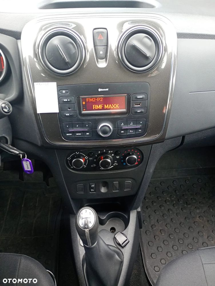 Dacia Sandero 0.9 TCe Laureate S&S - 14