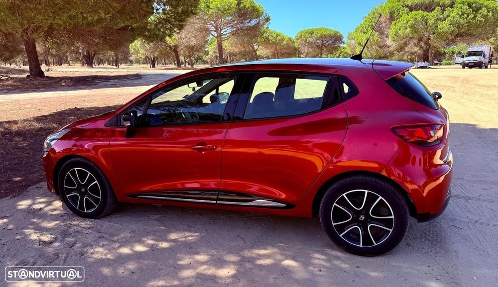 Renault Clio (Energy) dCi 90 Start & Stop EDC INTENS - 7