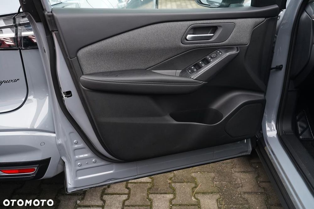 Nissan Qashqai 1.3 DIG-T MHEV N-Connecta Xtronic - 7