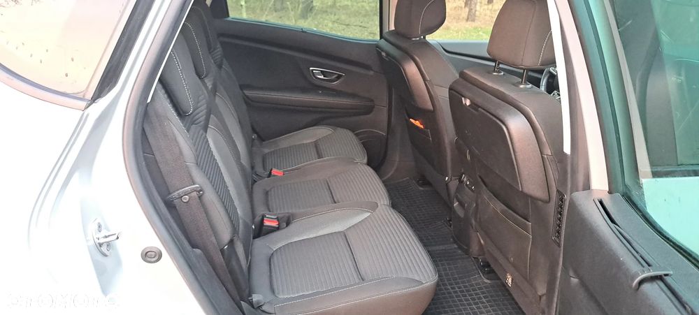 Renault Scenic 1.5 dCi Life EDC - 17