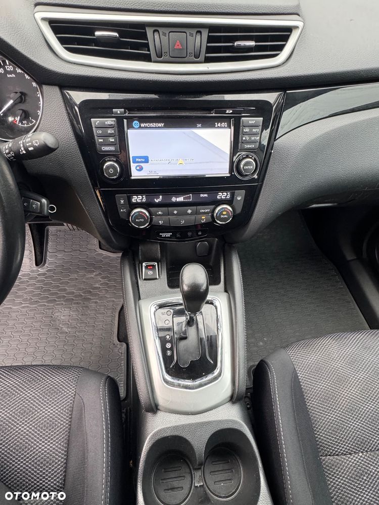 Nissan Qashqai - 10
