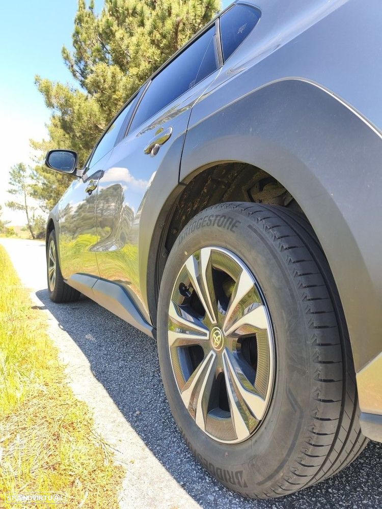 Toyota bZ4X 71,4 kWh Premium - 11