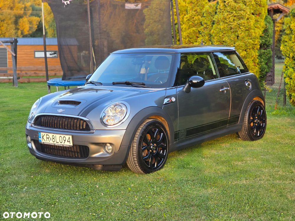 MINI ONE - 1