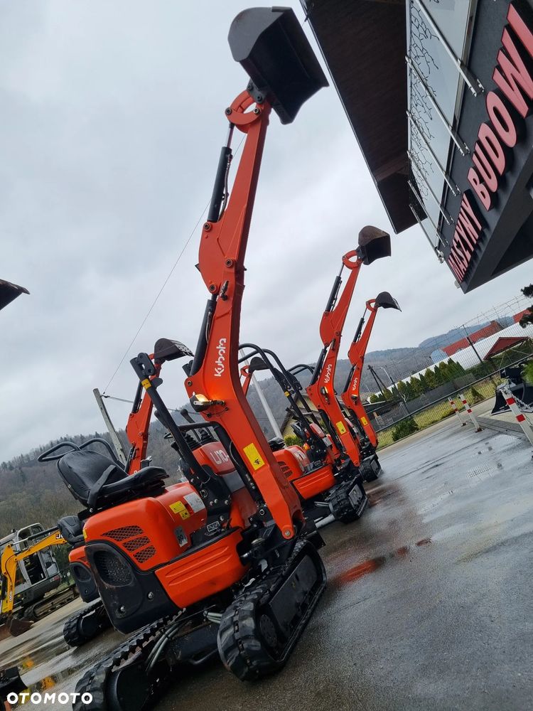 Kubota U10 Minikoparka Japońska 1.1tony. HURT! z Norwegii każda sztuka IGŁA! Zero śladów zużycia ładny stan gąsienic. Rok od 2015 do 2019. Jedna cena! Silnik 3 cylindry. Minikoparki sprowadzone z Norwegii. Rozsuwane Podwozia. Szybka Wolna jazda. Wyjscia dodatkowe na młot lub wiertnice. Serwisowane w DEKRA. Okazja do wyczerpania zapasów!  Zero luzów czy wycieków. Maszyny Pochodzą z dużej szkółki roślinnej. Potężna moc. Wersja Norweska - 14