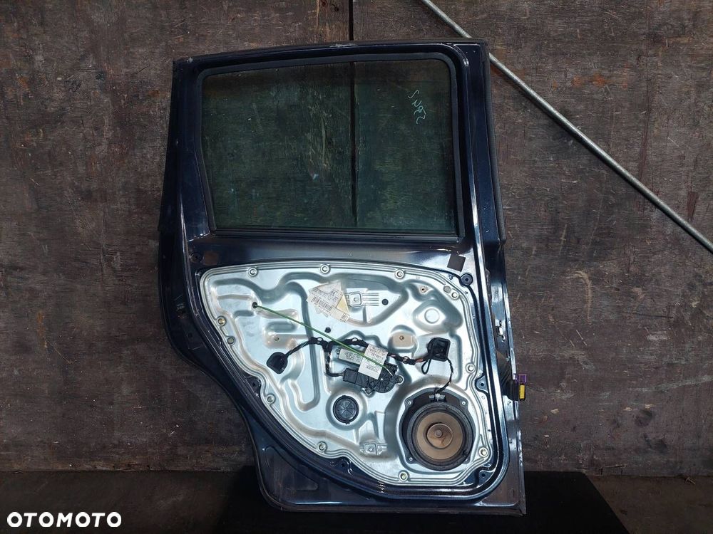 DRZWI KOMPLETNE LEWY TYŁ FIAT CROMA II 266/A - 3