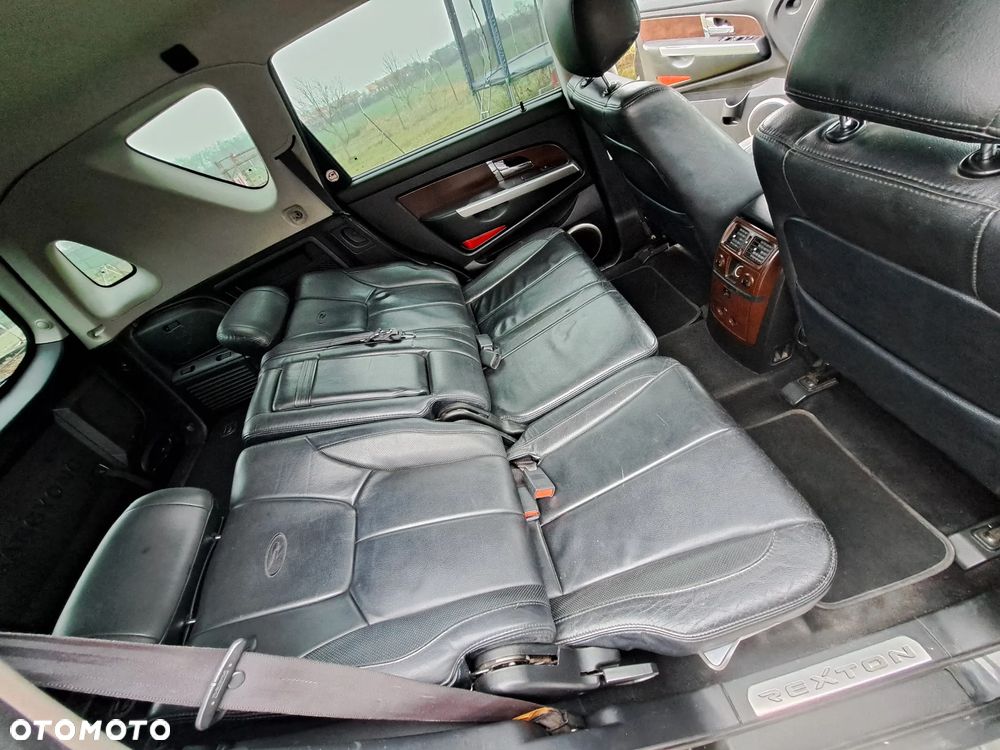 SsangYong/KGM Rexton - 11