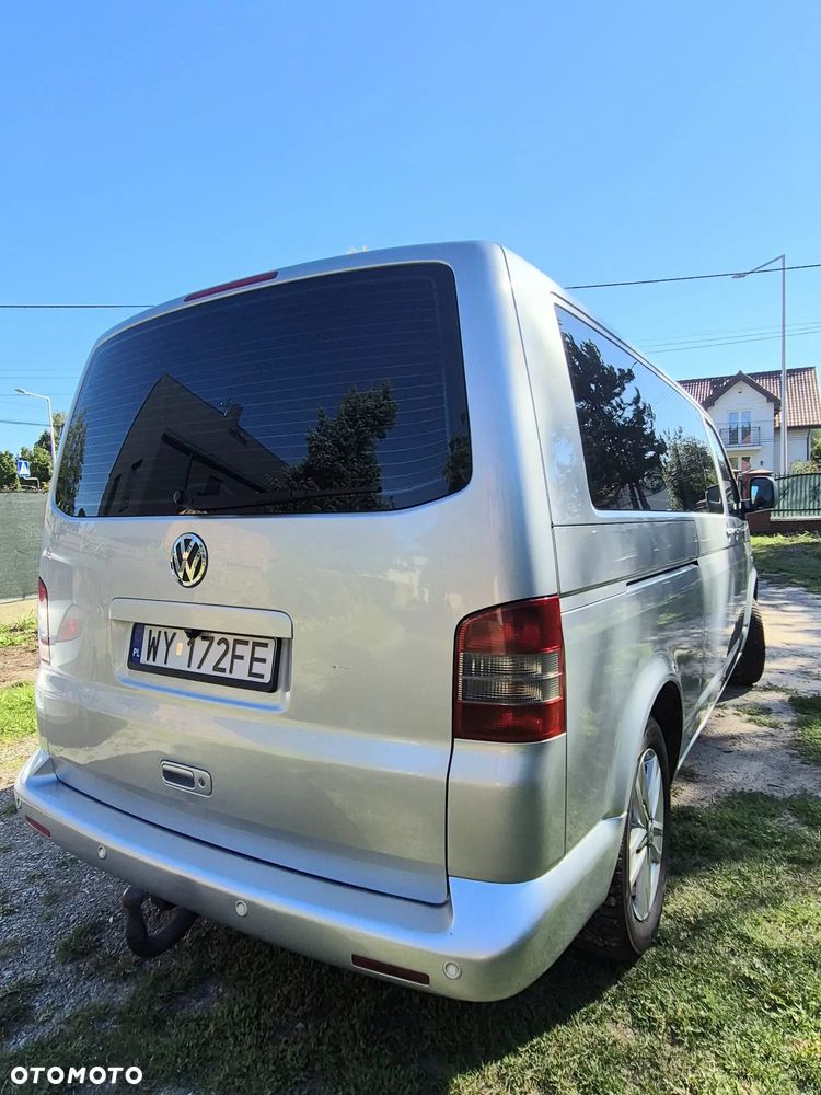 Volkswagen Caravelle - 17