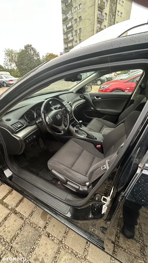 Honda Accord 2.0 Comfort - 9