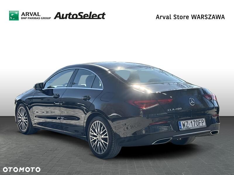 Mercedes-Benz CLA 200 7G-DCT - 8