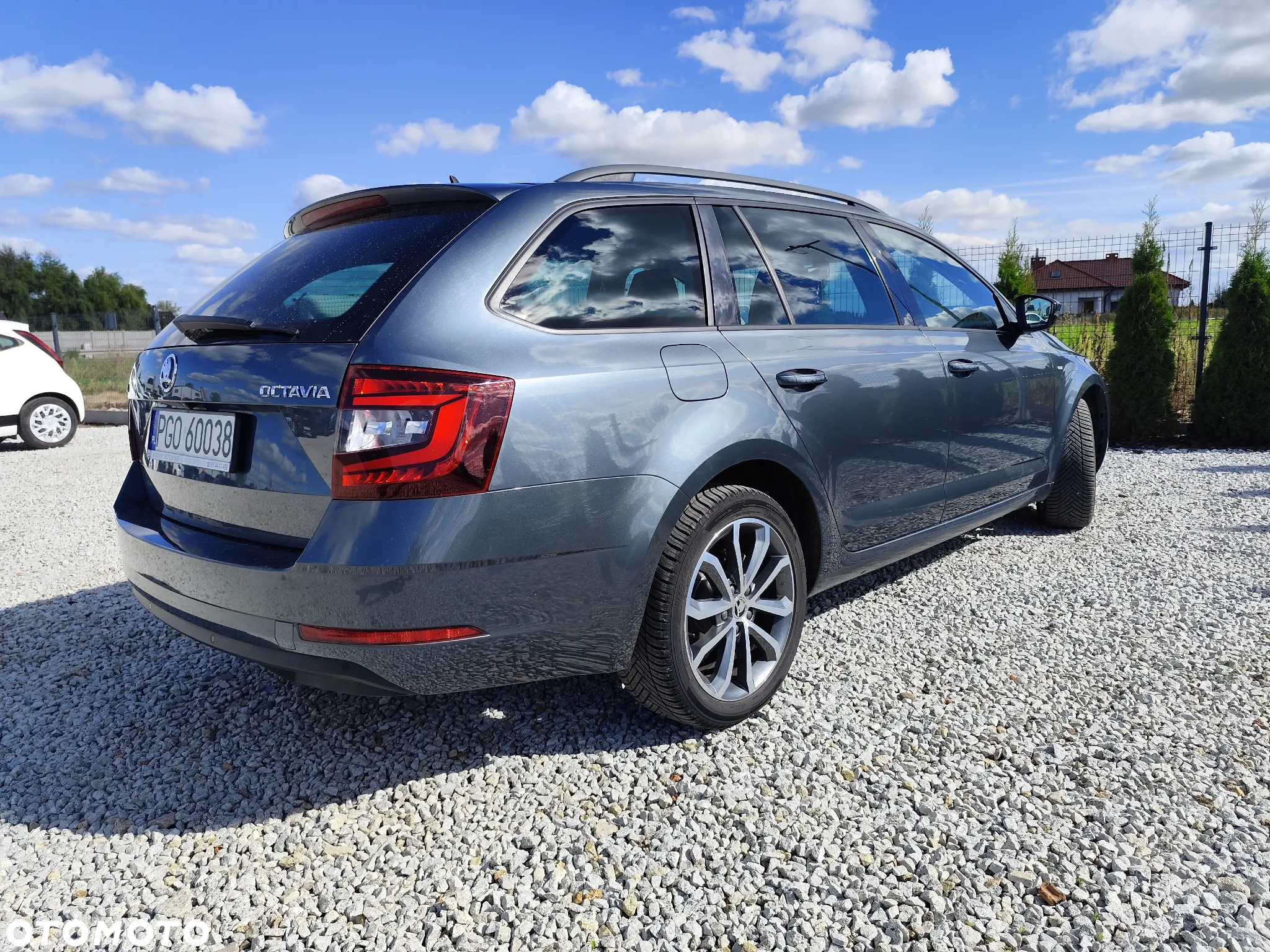 Skoda Octavia 1.4 TSI Drive DSG - 12