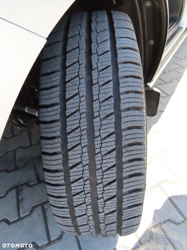 Ford Transit Custom - 12