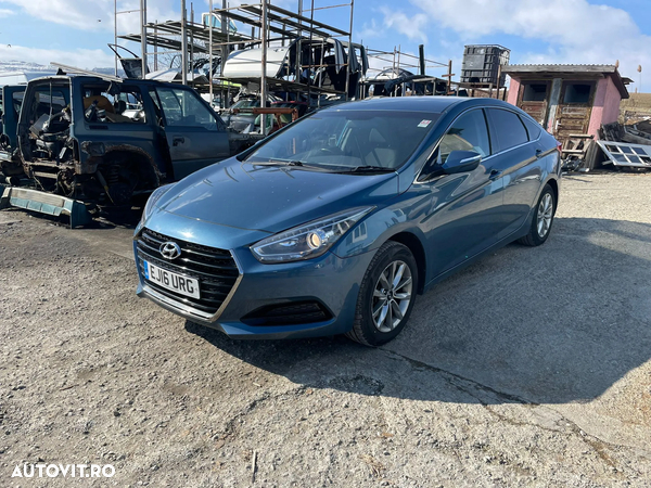 Dezmembrez piese Hyundai i40