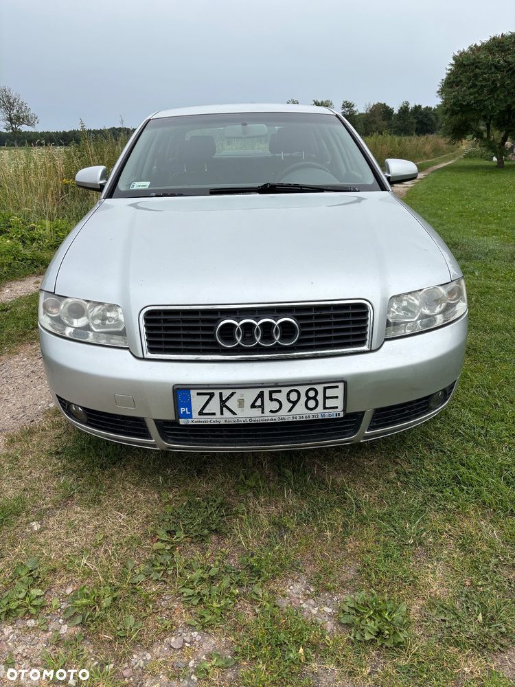 Audi A4 Limousine 2.0 FSI - 2
