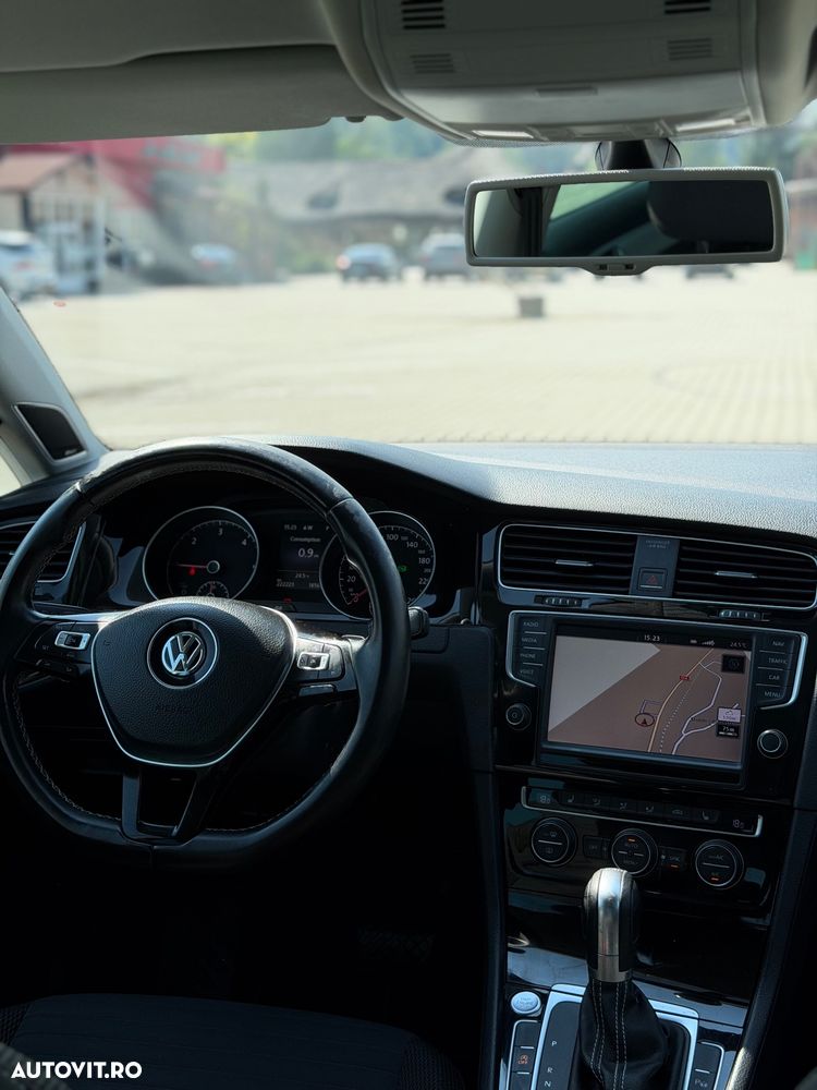 Volkswagen Golf 2.0 TDI SCR DSG Highline - 9