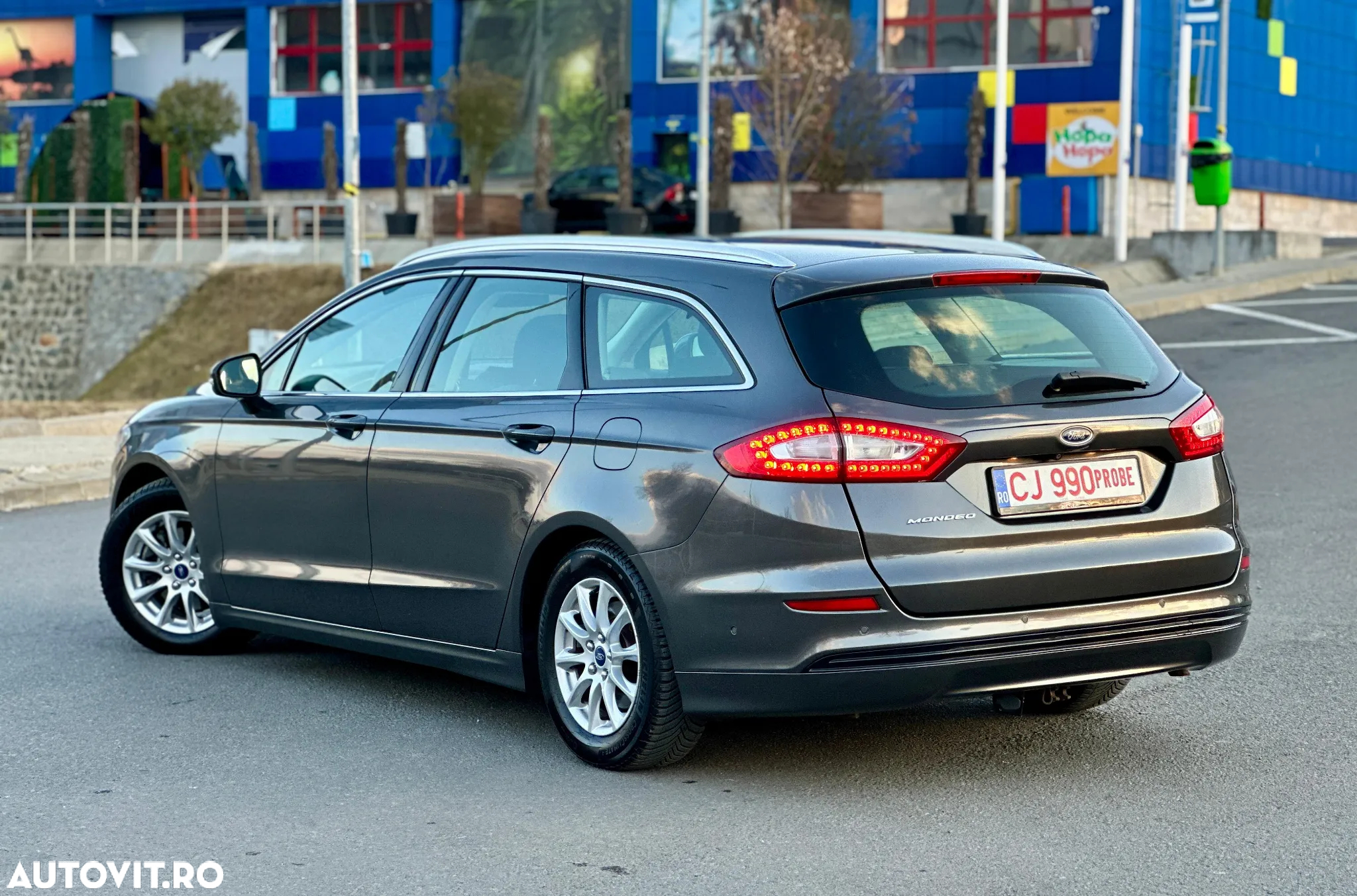 Ford Mondeo 2.0 EcoBlue Titanium - 4