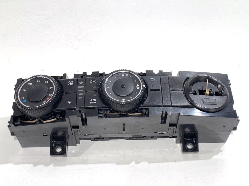 PANEL STEROWANIA NAWIEWU VW CRAFTER 30-35 Autobus (2E_) 2006 - 2016 2.0 TDI 100 kW [136 KM] olej - 1
