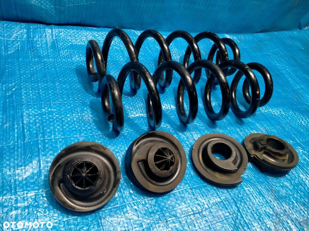 AUDI Q5 80A LIFT 2.0 TFSI 80A511115 / KOMPLET SPRĘŻYNA SPRĘŻYNY TYŁ TYLNE - 6