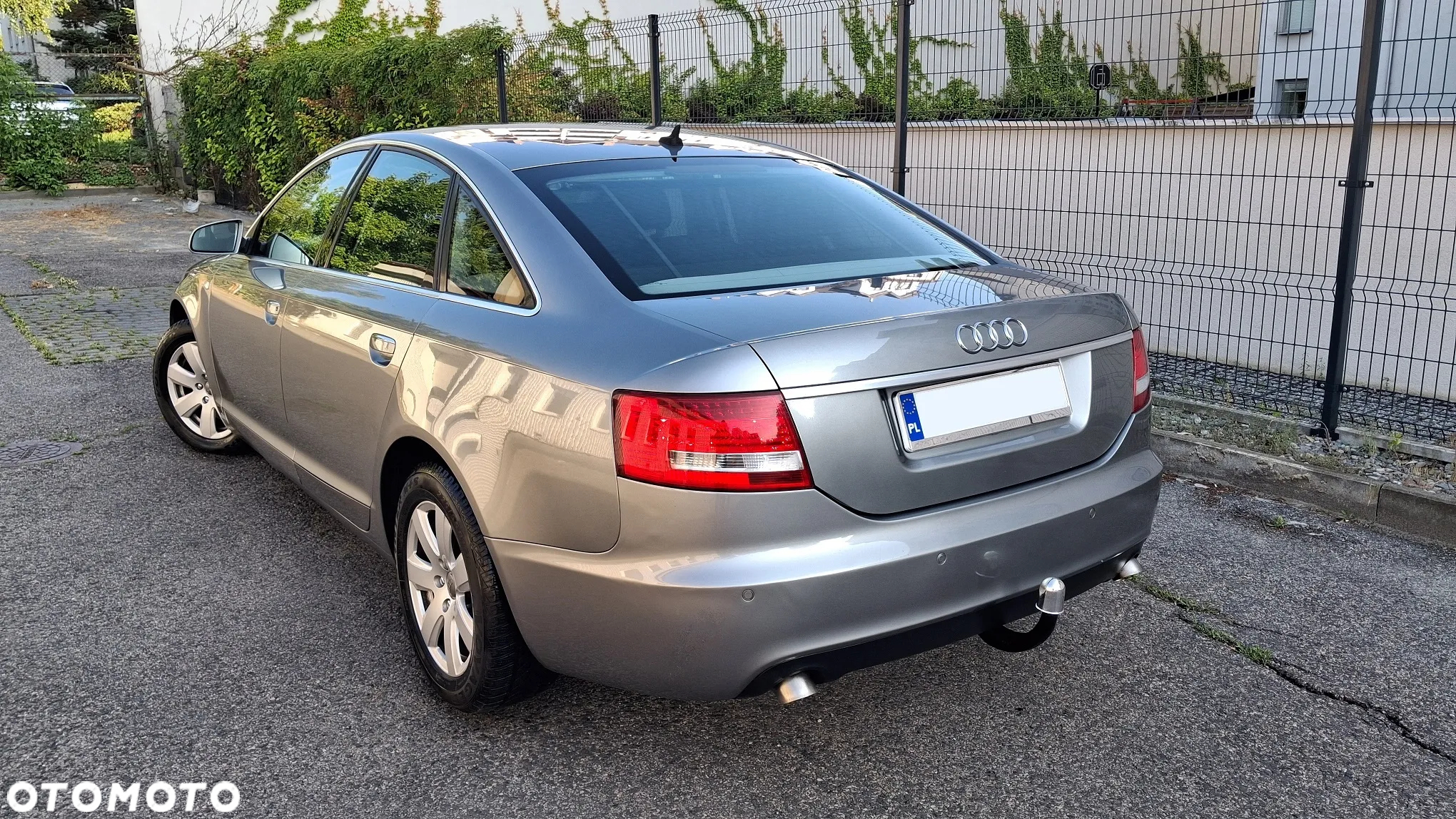 Audi A6 - 4