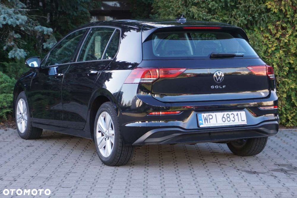 Volkswagen Golf - 5