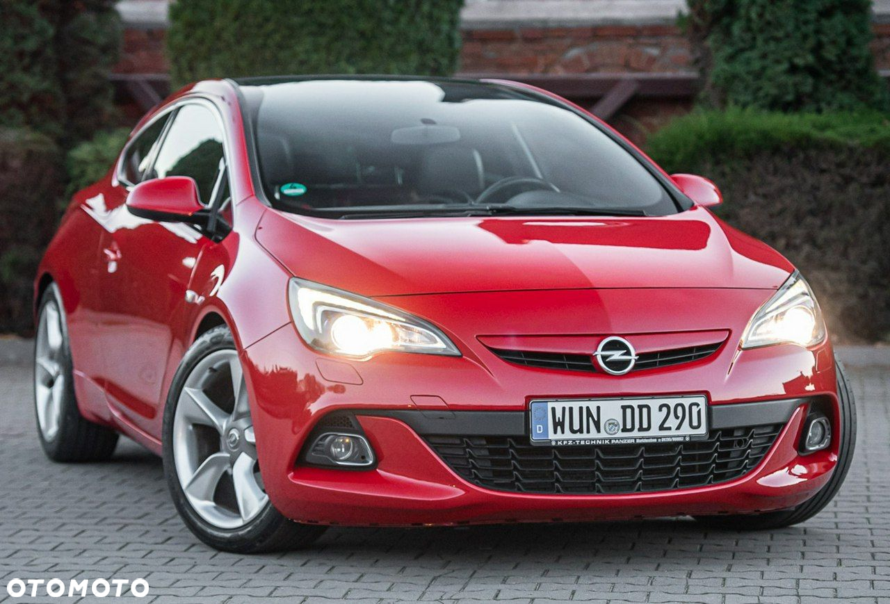 Opel Astra GTC 2.0 CDTI BiTurbo ecoFLEX Start/Stop - 4