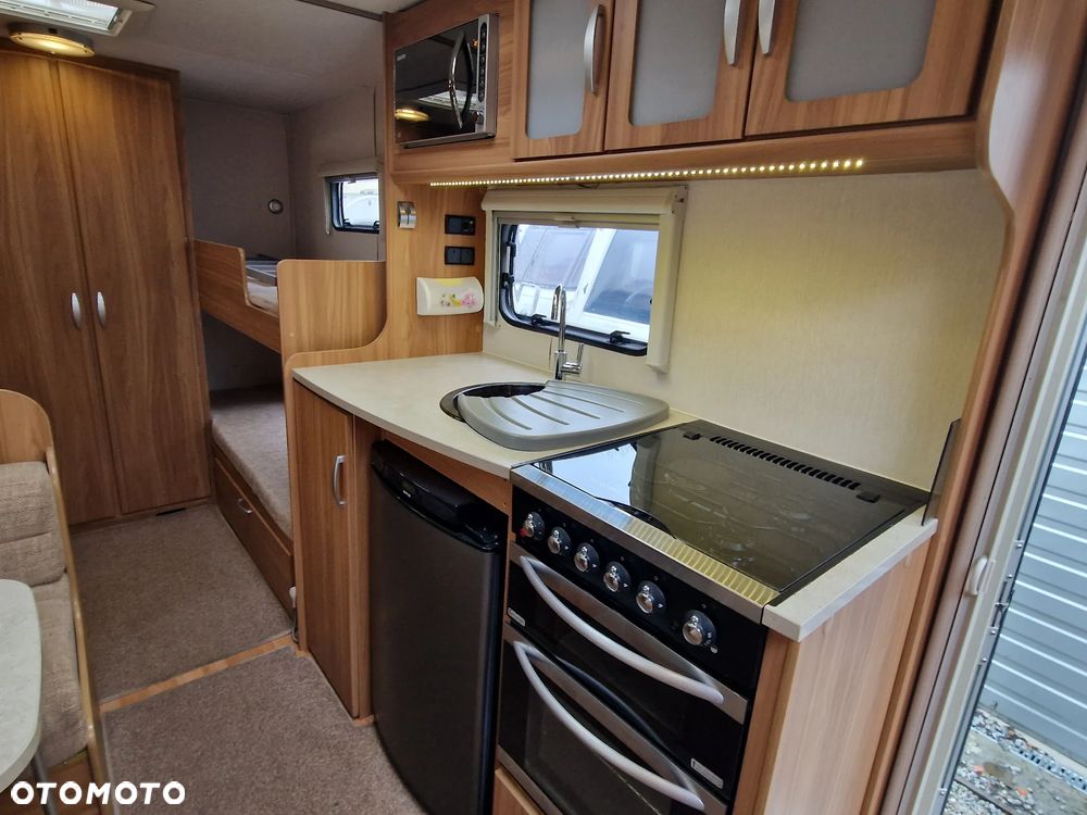 Elddis Affinity 574 - 8