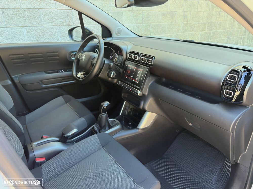 Citroën C3 Aircross 1.2 PureTech Shine - 38