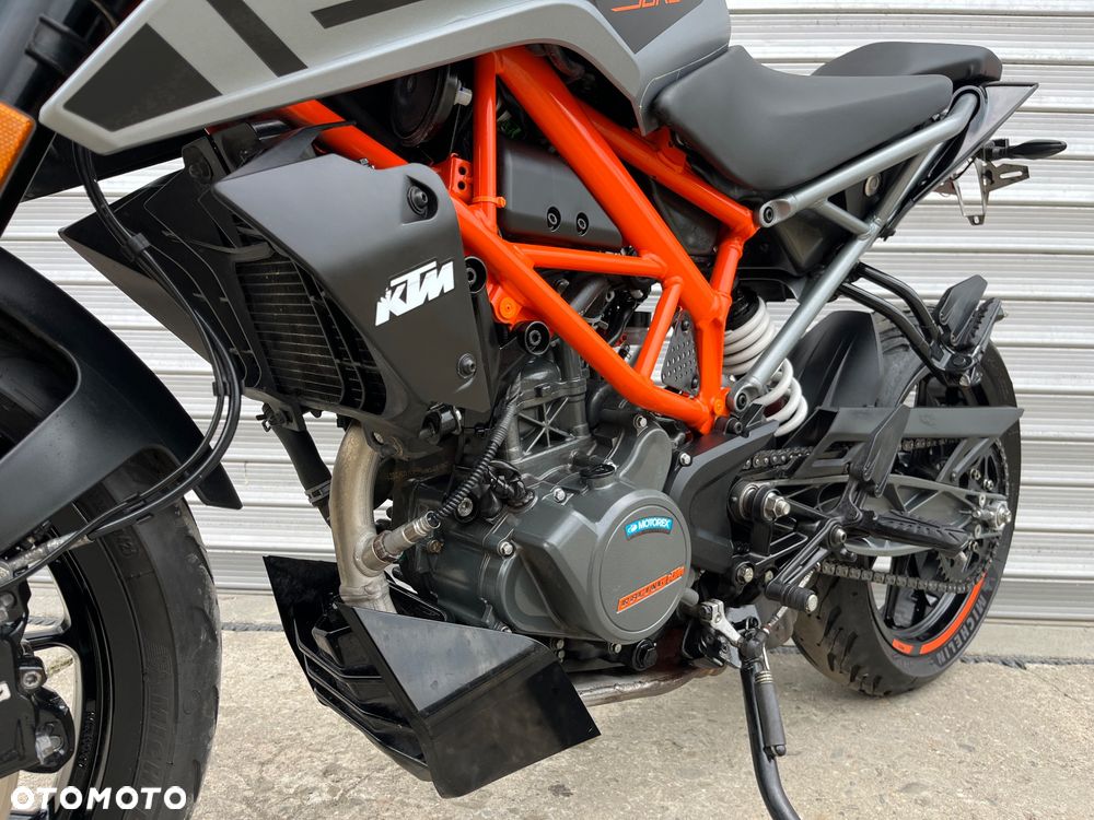 KTM Duke - 28