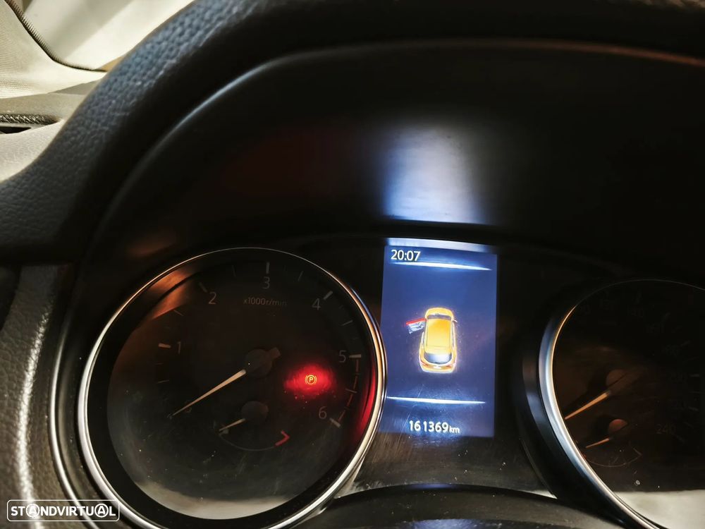 Nissan Qashqai 1.5 dCi N-Connecta Business - 9