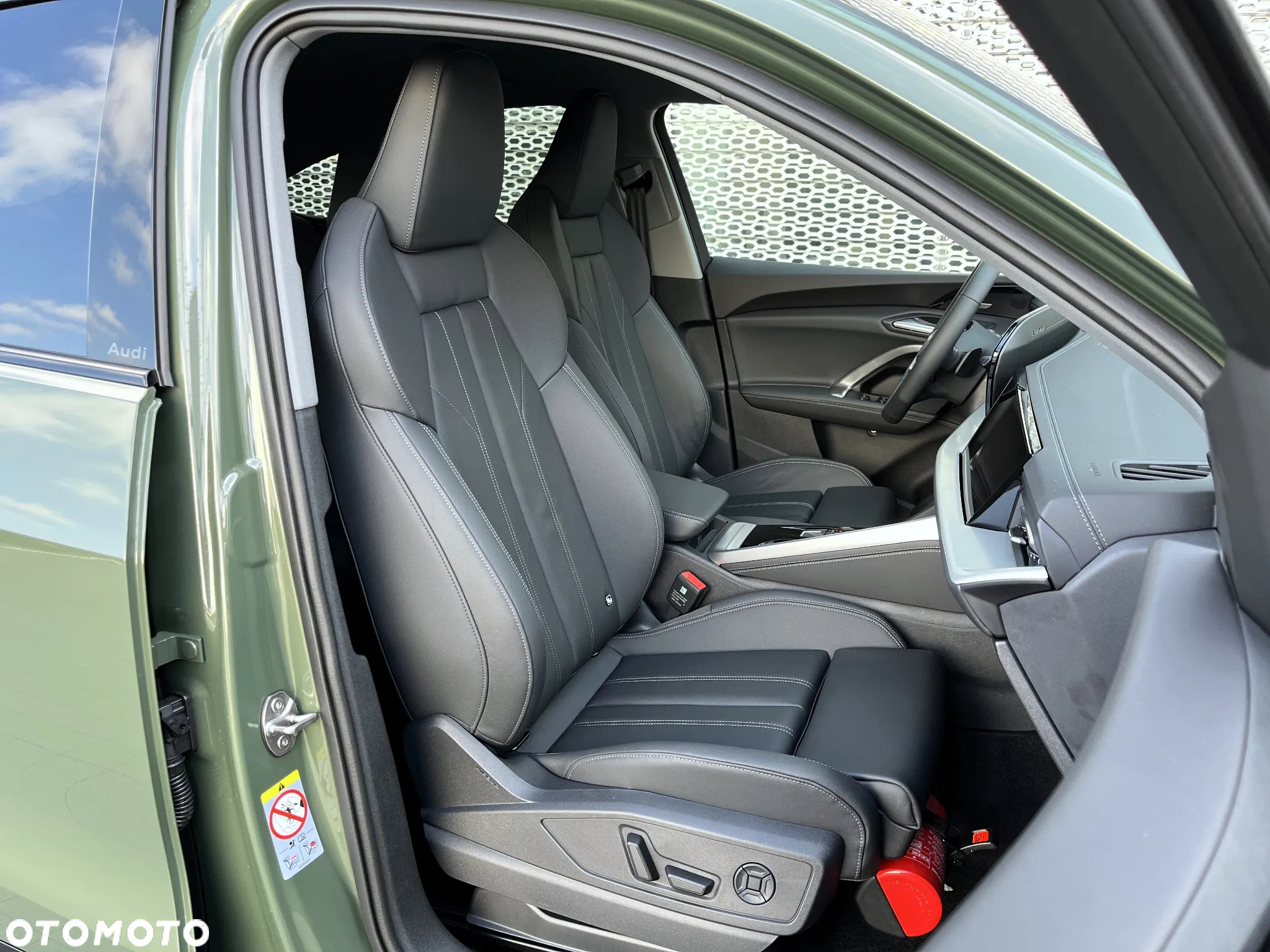Audi Q5 Sportback e-Hybrid Quattro S tronic - 13