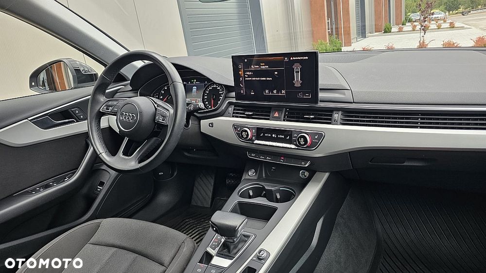 Audi A4 Avant 40 TFSI mHEV Advanced S tronic - 31