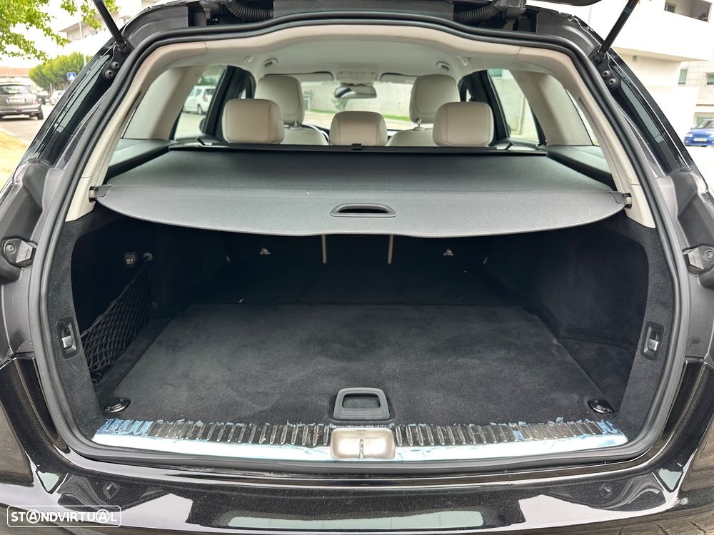 Mercedes-Benz C 250 BlueTEC Avantgarde Aut. - 35