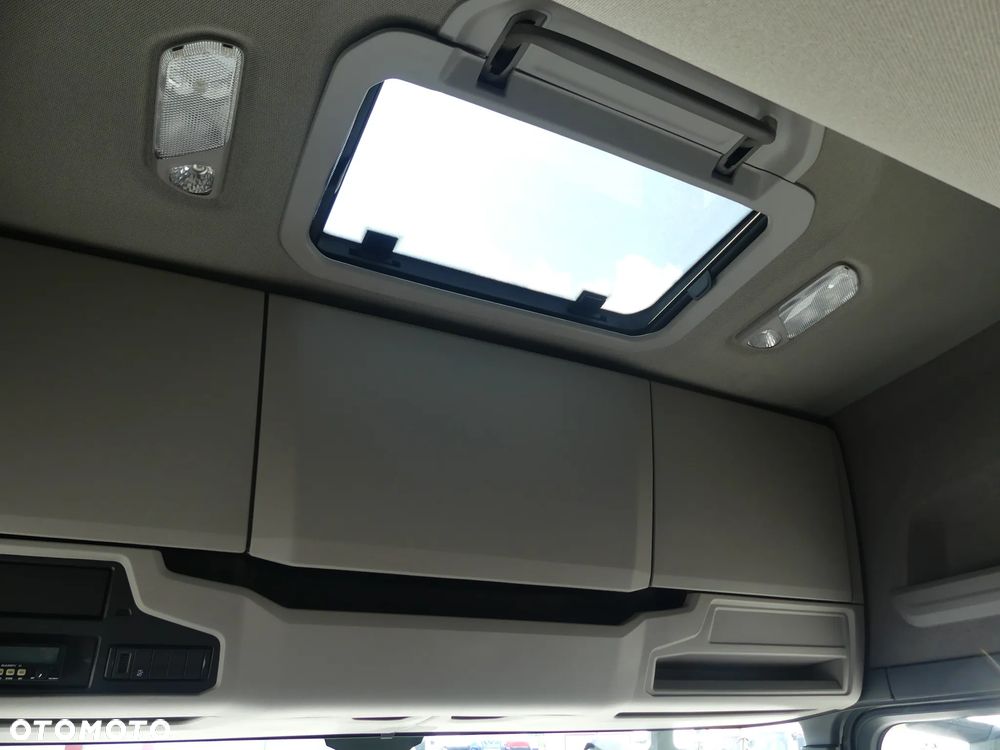 Scania R450 / EURO 6 / RETARDER / STANDARD / AUTOMAT / - 35
