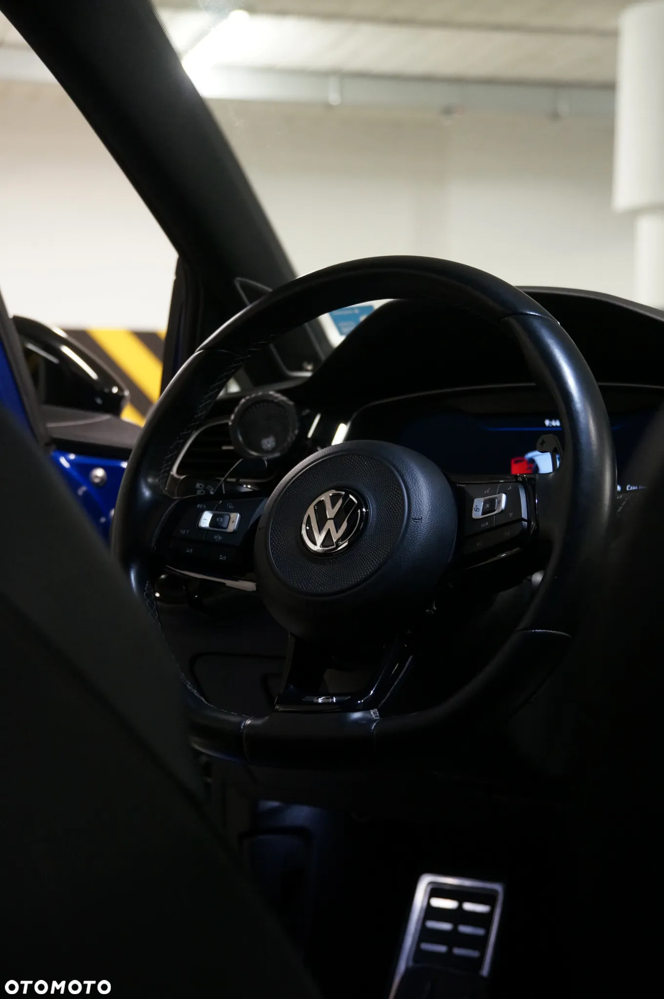 Volkswagen Golf R 4Motion (BlueMotion Technology) DSG - 21