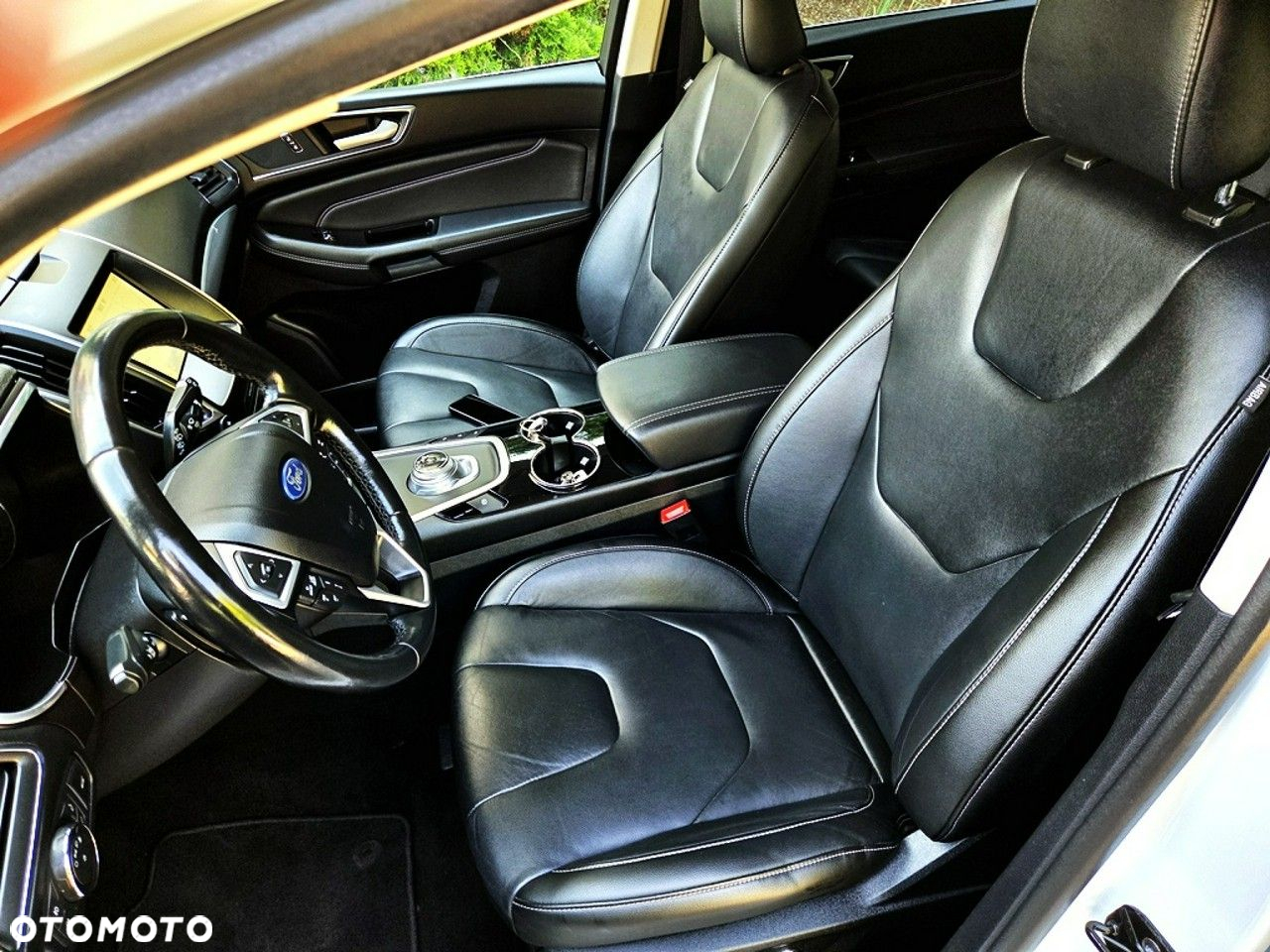 Ford S-Max - 33