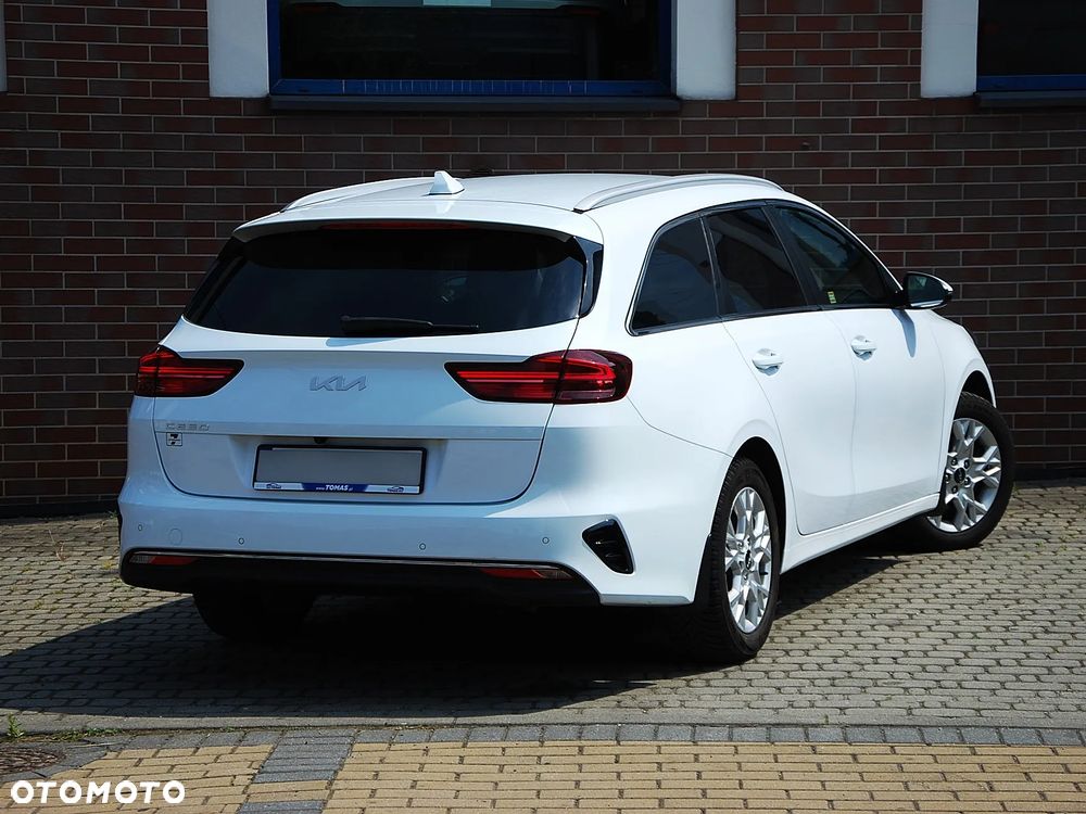 Kia Ceed 1.5 T-GDI L - 24
