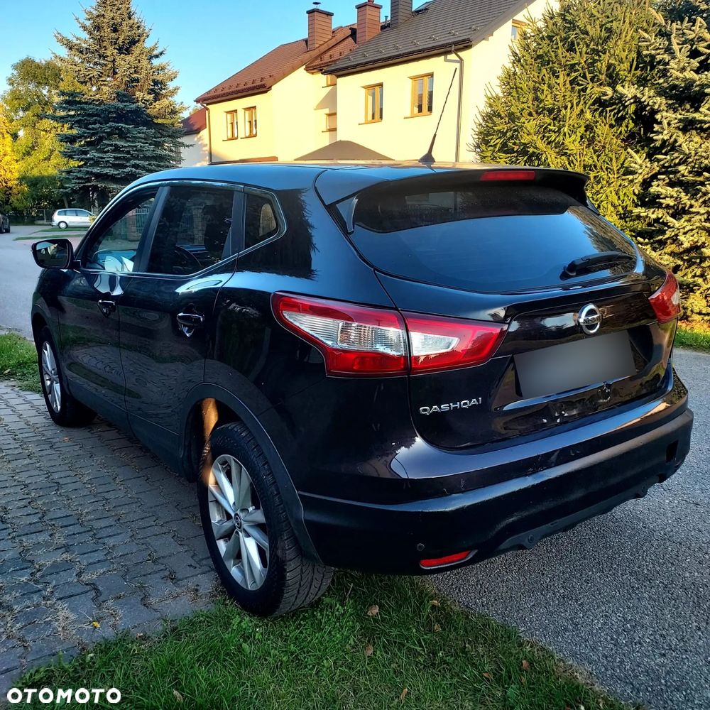 Nissan Qashqai 1.2 DIG-T Tekna EU6 - 3