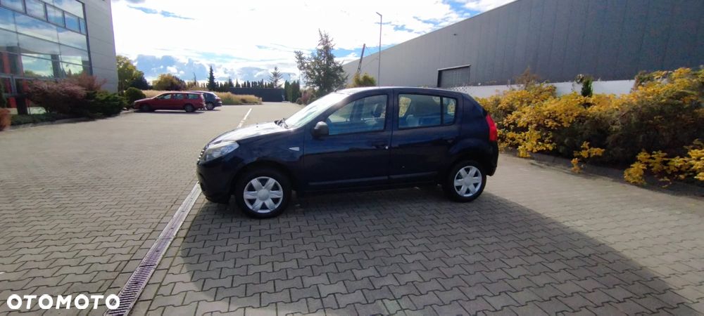 Dacia Sandero - 5